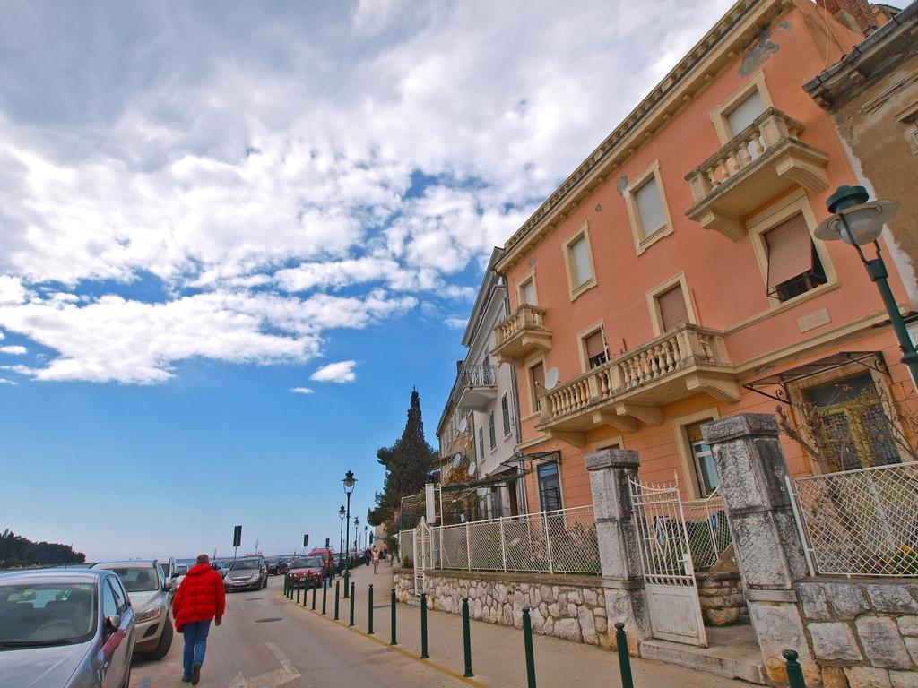 Apartments By The Sea 1050 Rovigno Esterno foto